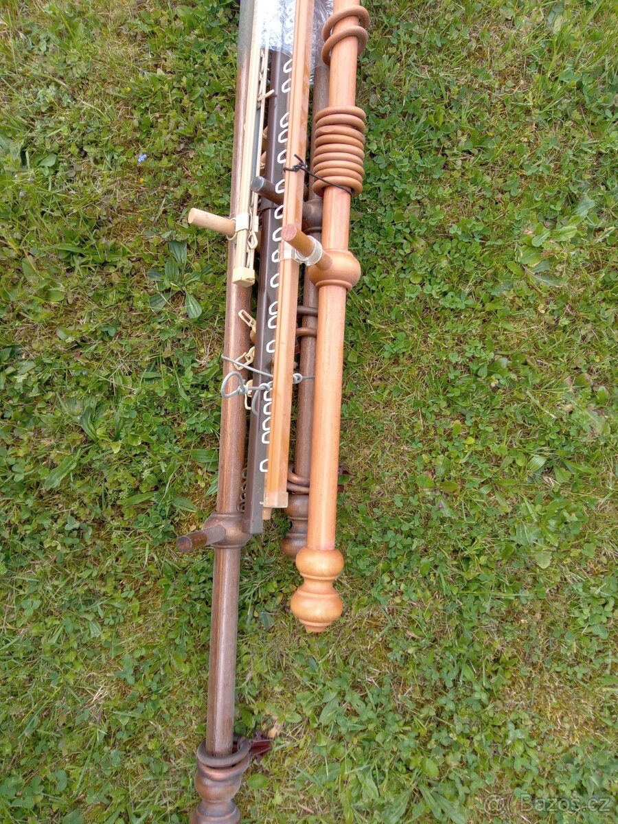 Dřevěné garnýže - 2