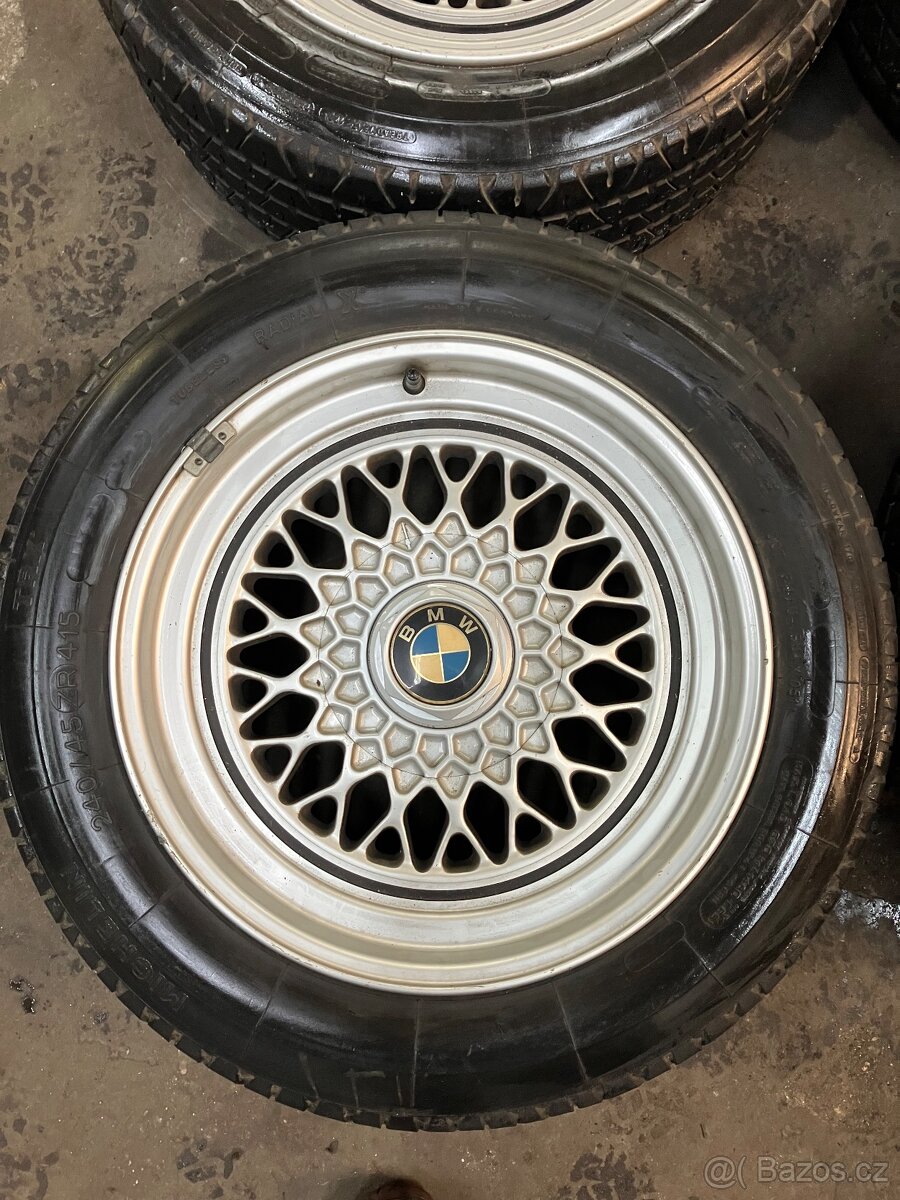 BMW Styiing 5 240/45 ZR415 16” - 2