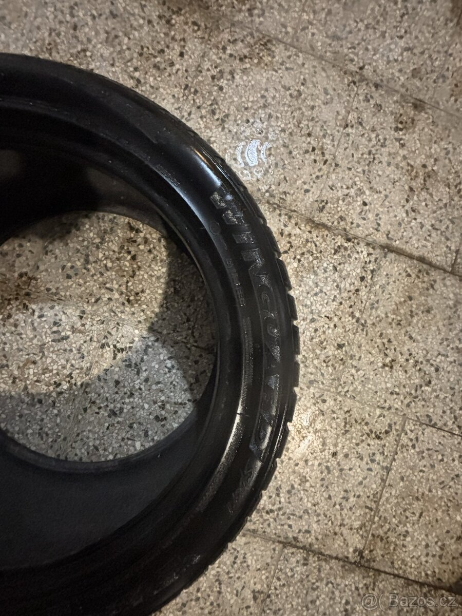 Zimní pneu 225/45 R17 Nexen WinterGuard Sport - 2