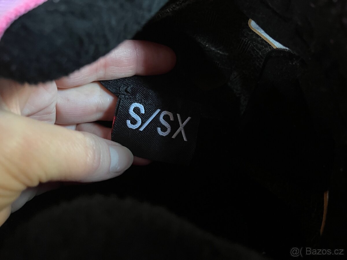 Dívčí lyžařská helma Giro Slingshot hearts, vel. XS/S - 2