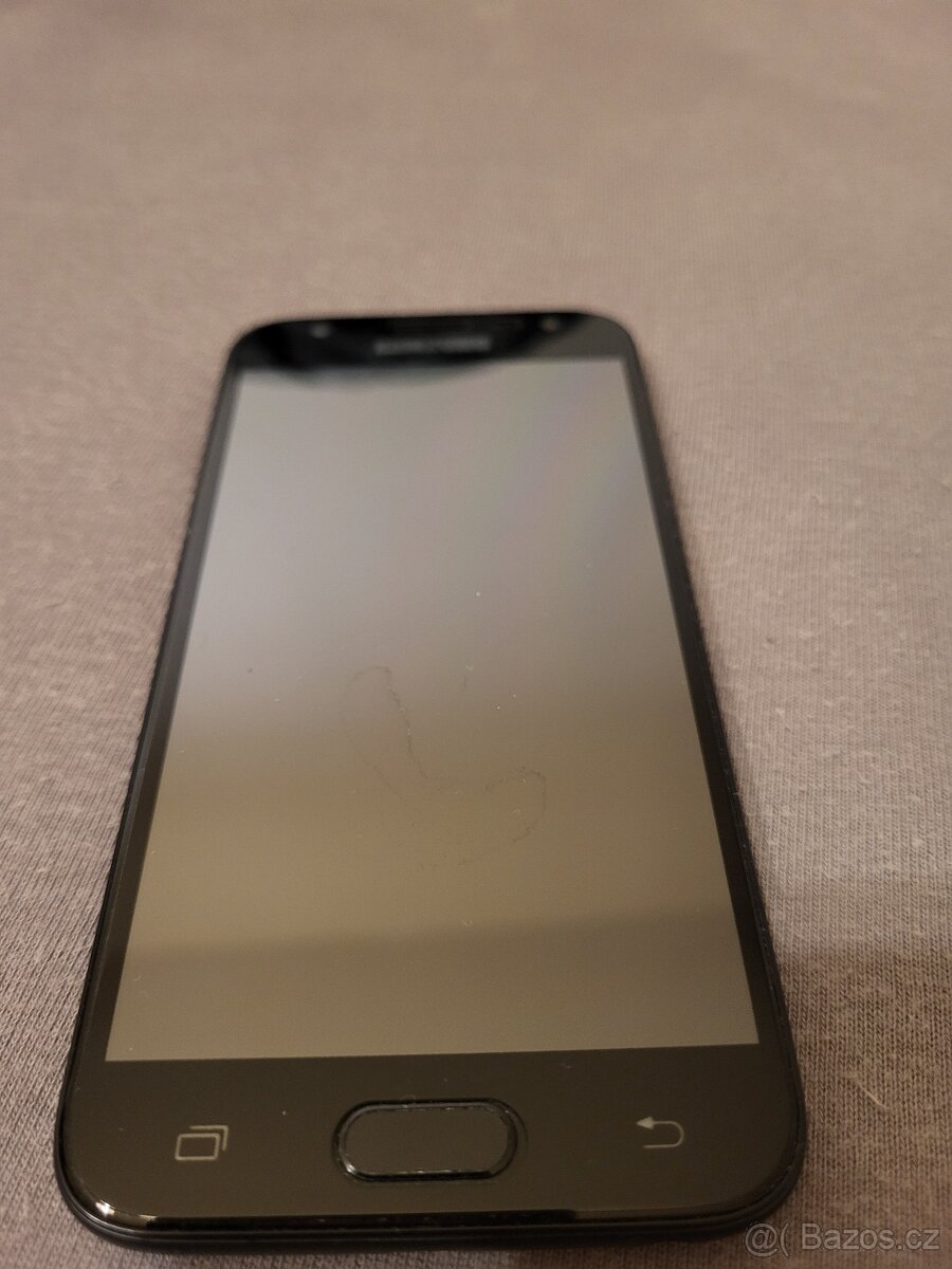 Samsung Galaxy J3 (SM-J330FN) - 2