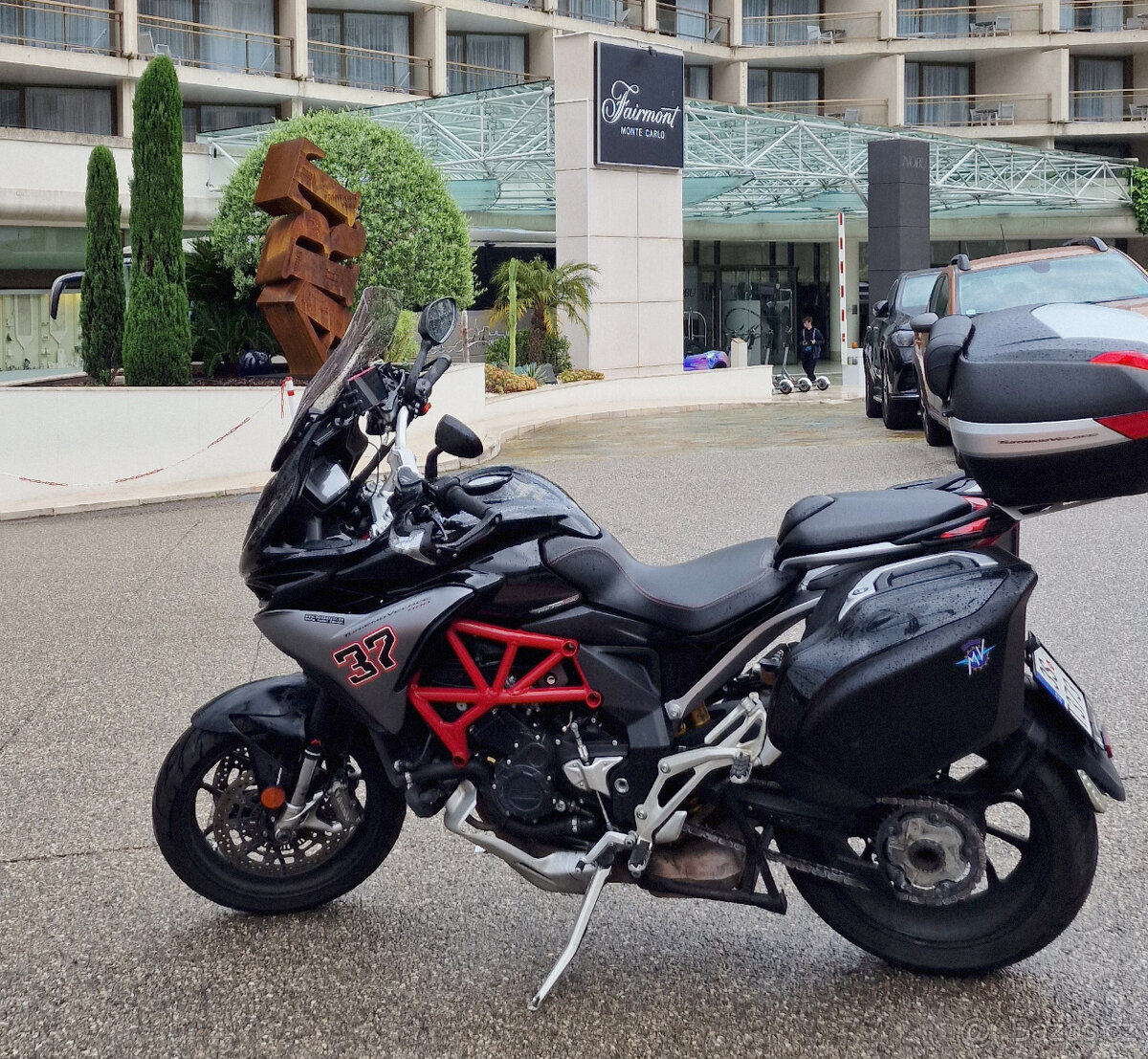 MV Agusta Turismo Veloce 800 - 2