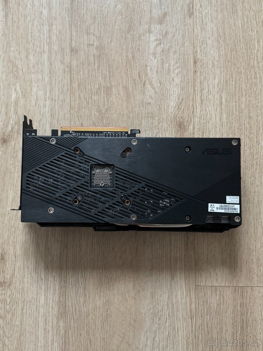 Asus RX 5700 8GB Dual - 2