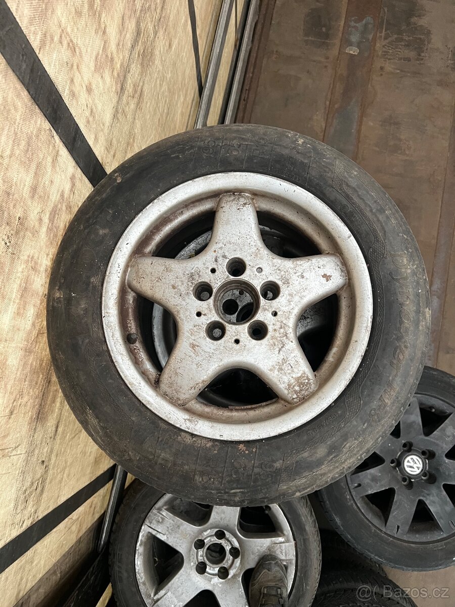 Kola Sharan Alhambra Galaxy - 2