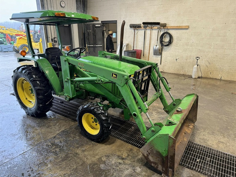 JD John Deere 870 - 2