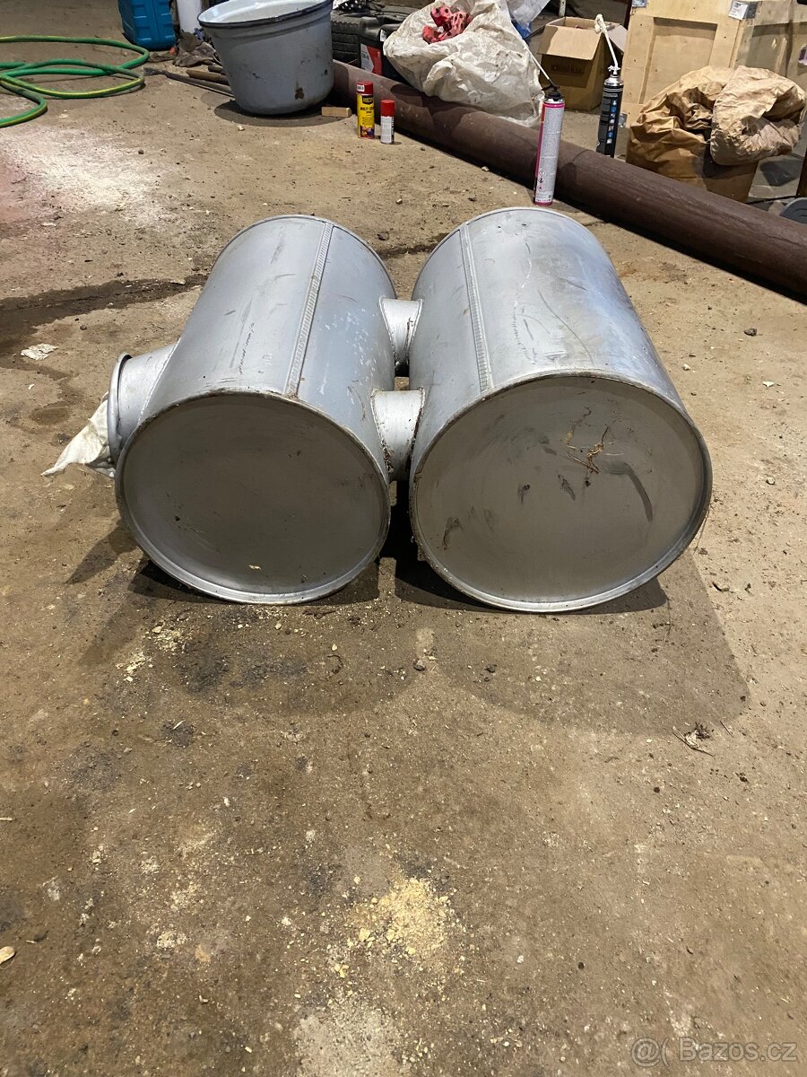 Výfuk Iveco Trakker cursor - 2