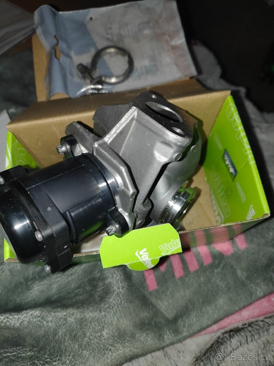 NOVÝ EGR ventil Valeo + uchycení - 2