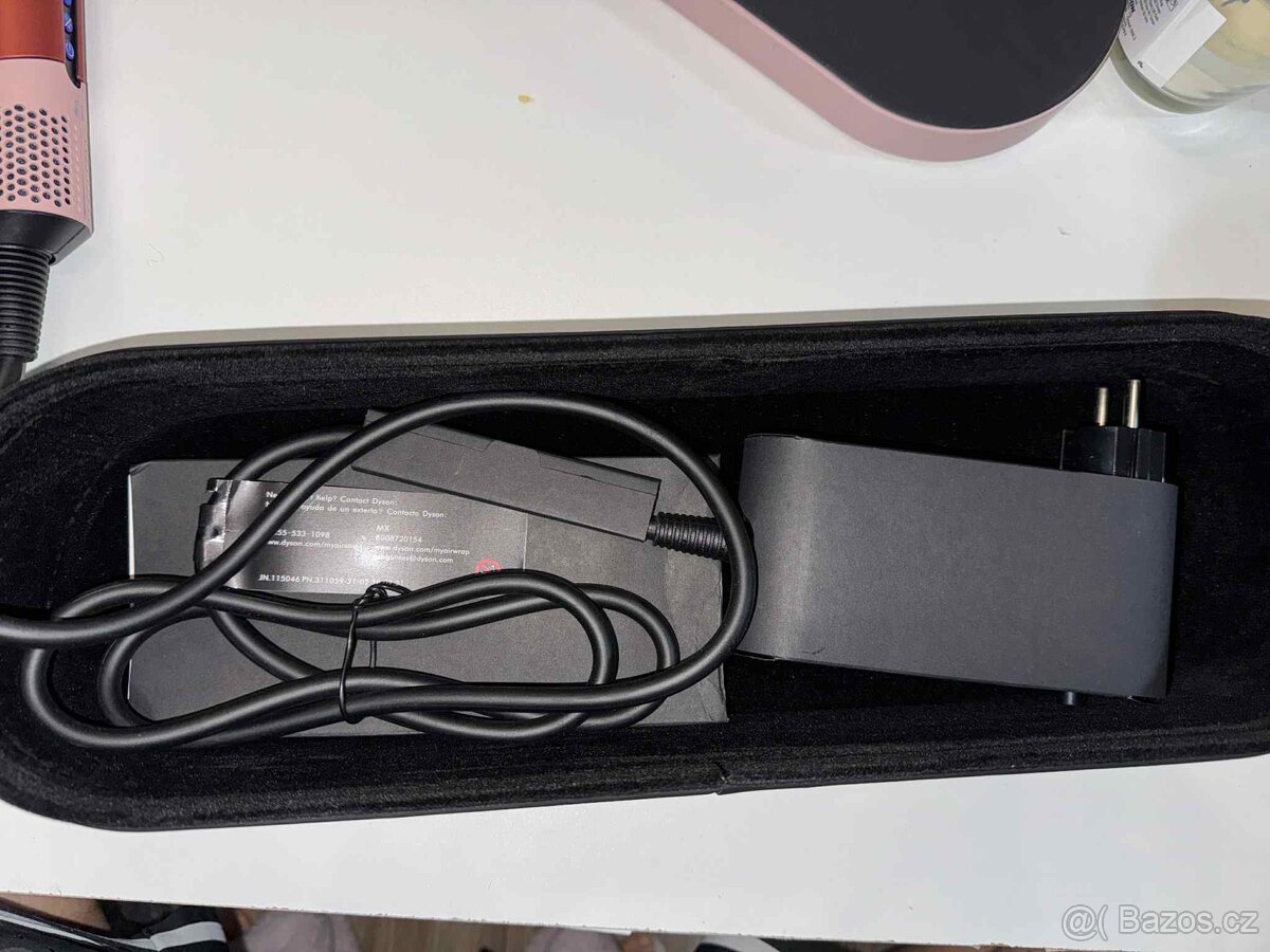 Dyson žehlička - 2