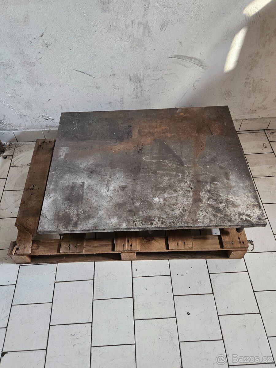 Litinová svařovací deska - 2