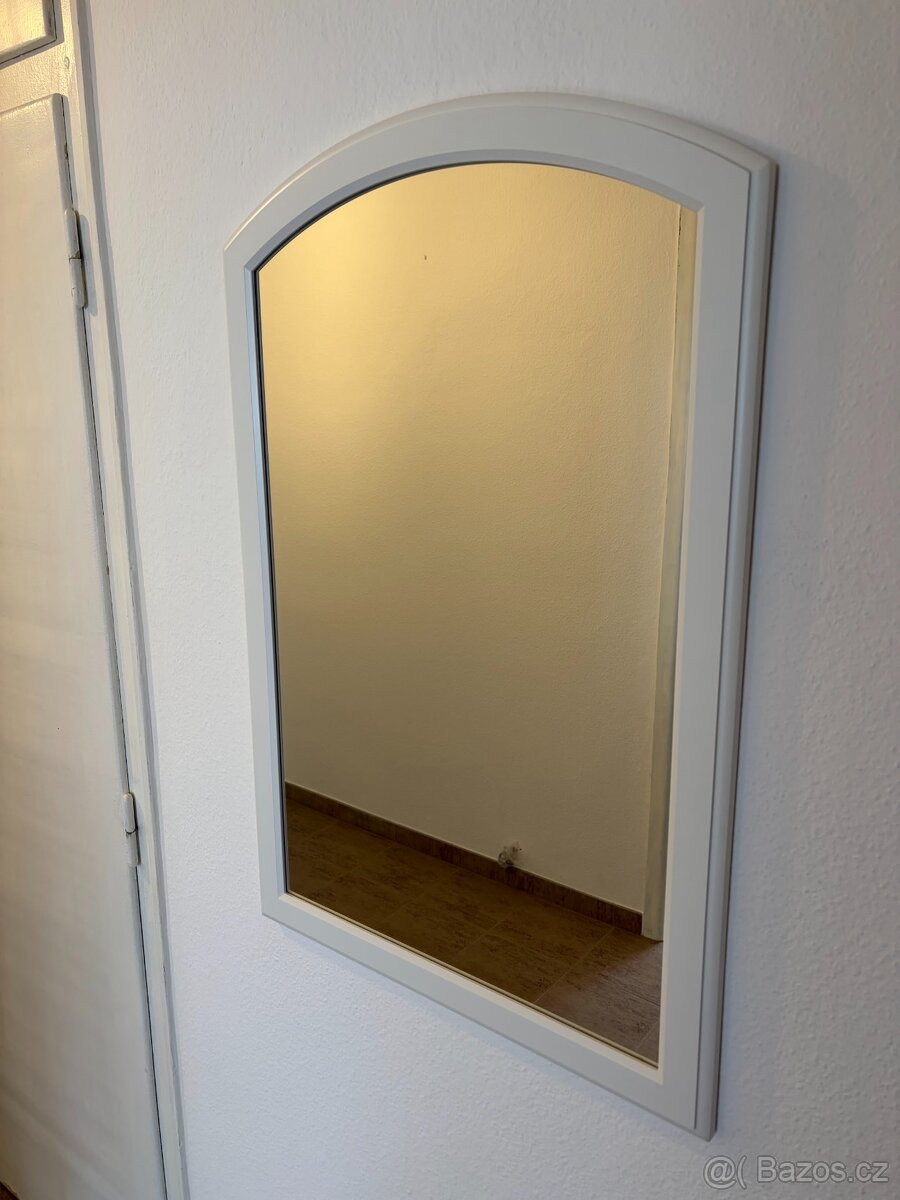Zrcadlo IKEA - 2