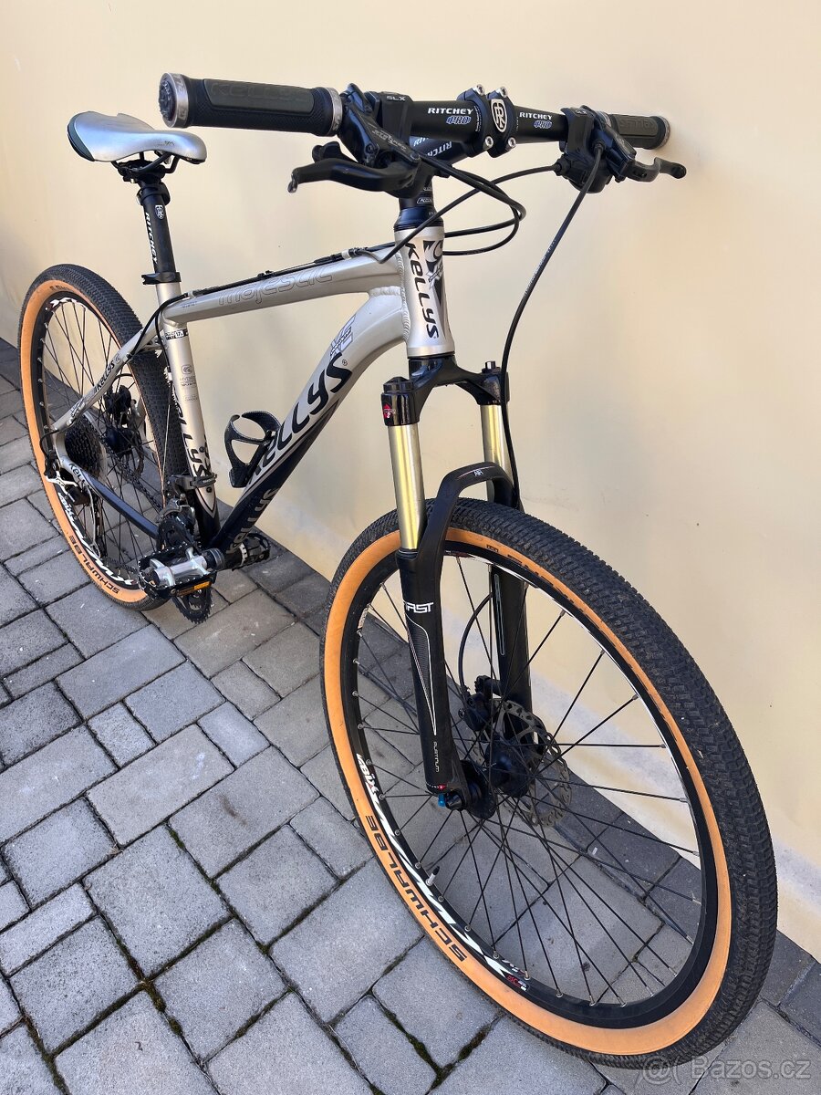 Horské kolo KELLYS Majestic - 2