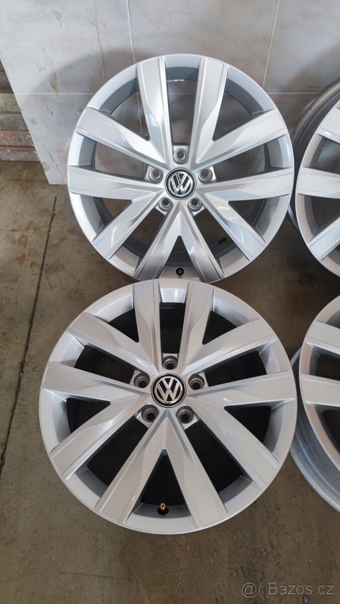 Alu kola 5x112 R17 original VW - 2