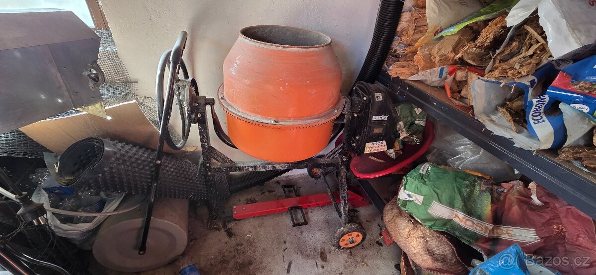 Prodám míchačku Hecht 2140 - 2