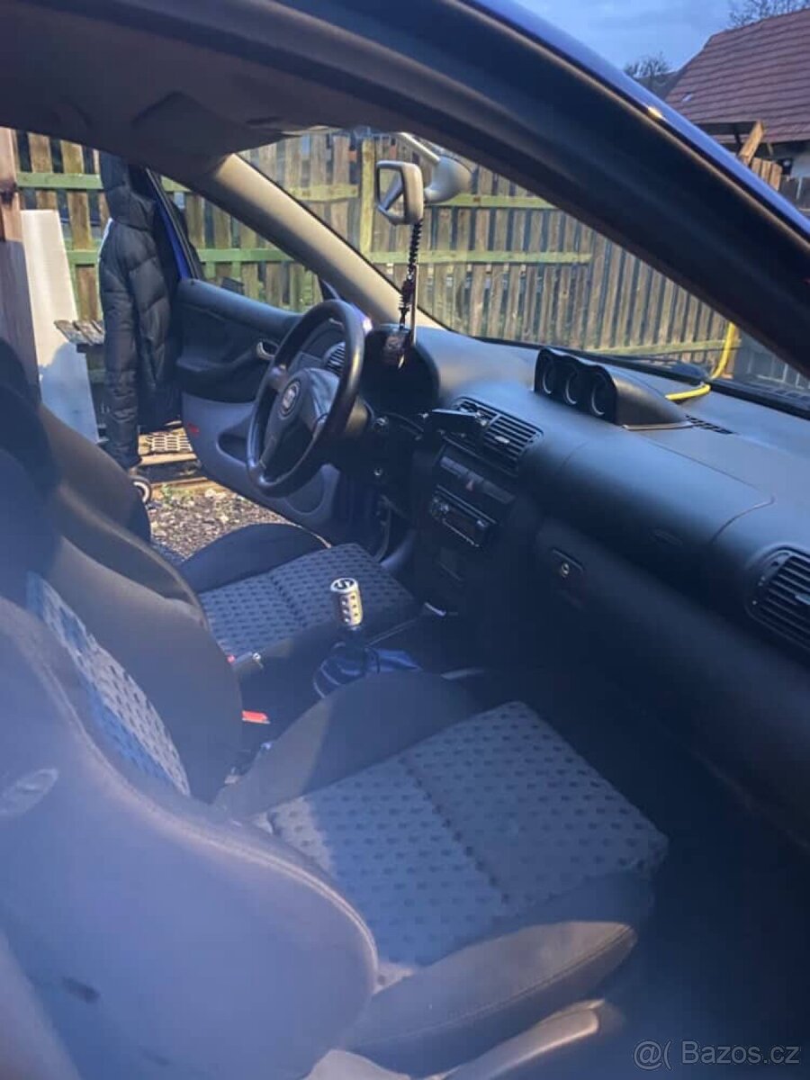 Prodám seat leon 1m - 2