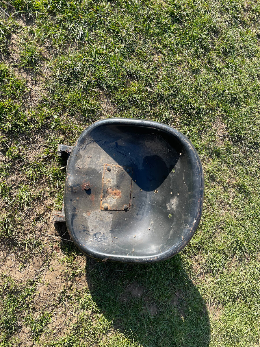 Sedačku na malotraktor MT8 / TK - 2