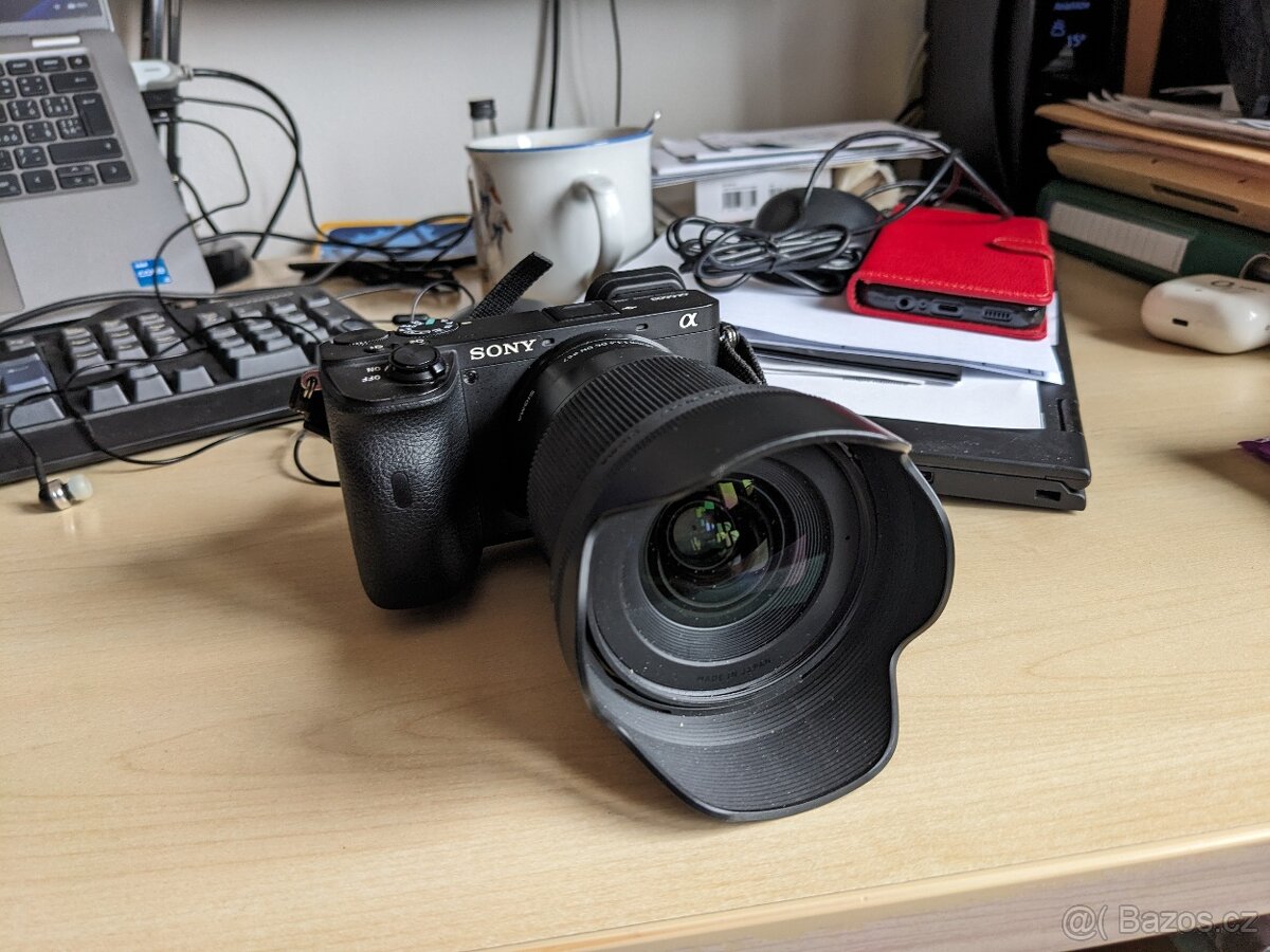 Sony A6600, v záruce, super stav - 2