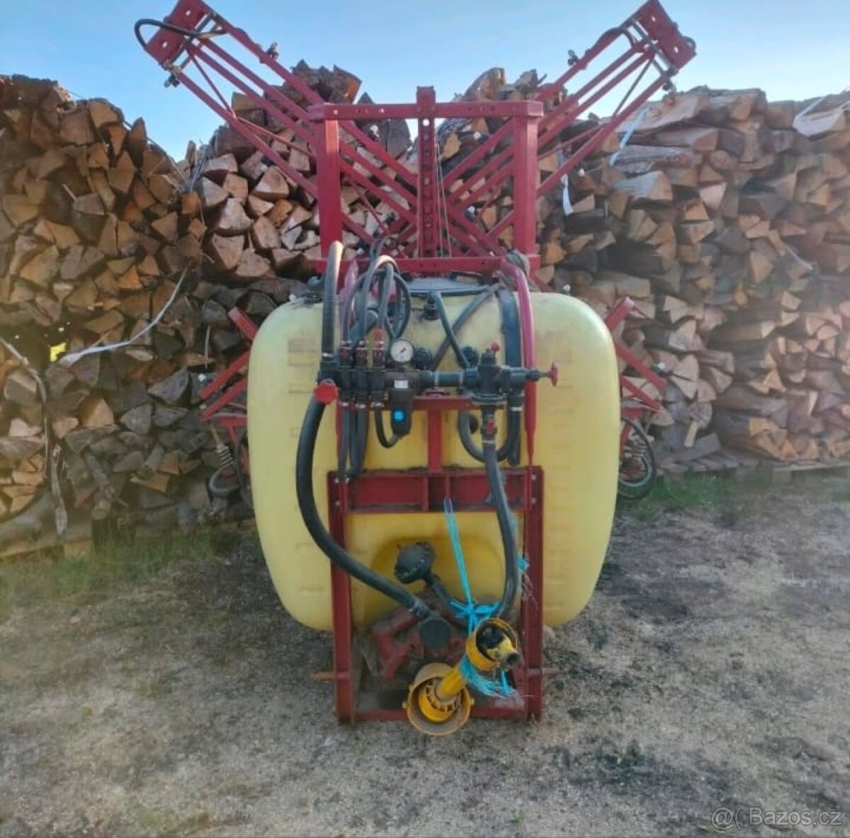 Polní postřikovač - 2