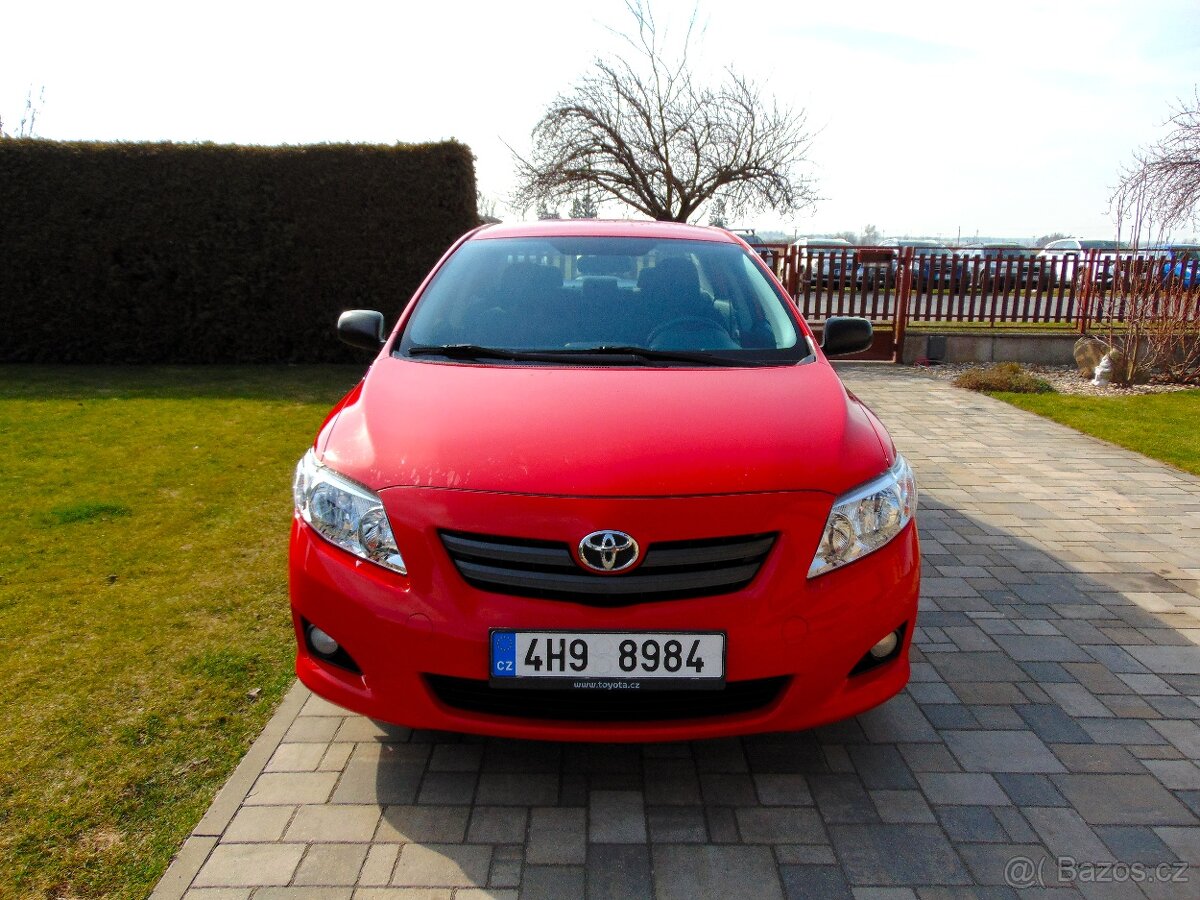 TOYOTA COROLLA 1.4 BA,PŮVOD ČR,KLIMA,VYHŘ.SEDAČKY - 2