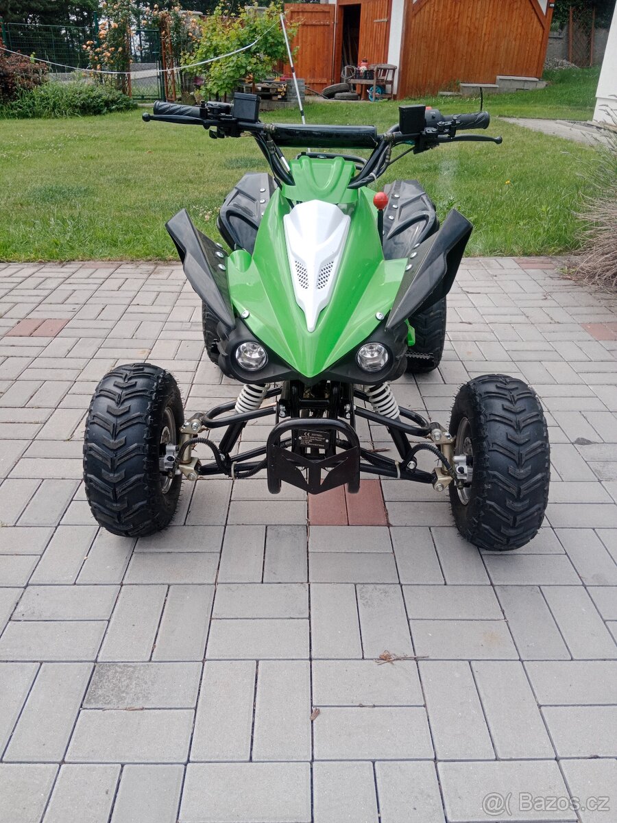 Dětská čtyřkolka ATV 110