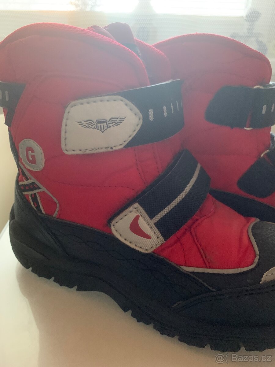 Chlapecké zimní boty na suchý zip vel.34 - 2