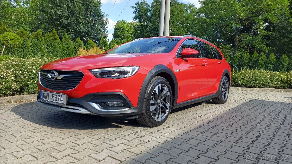 Opel Insignia Country Tourer 2.0 154kW, 4x4, TZ, ČR - 2