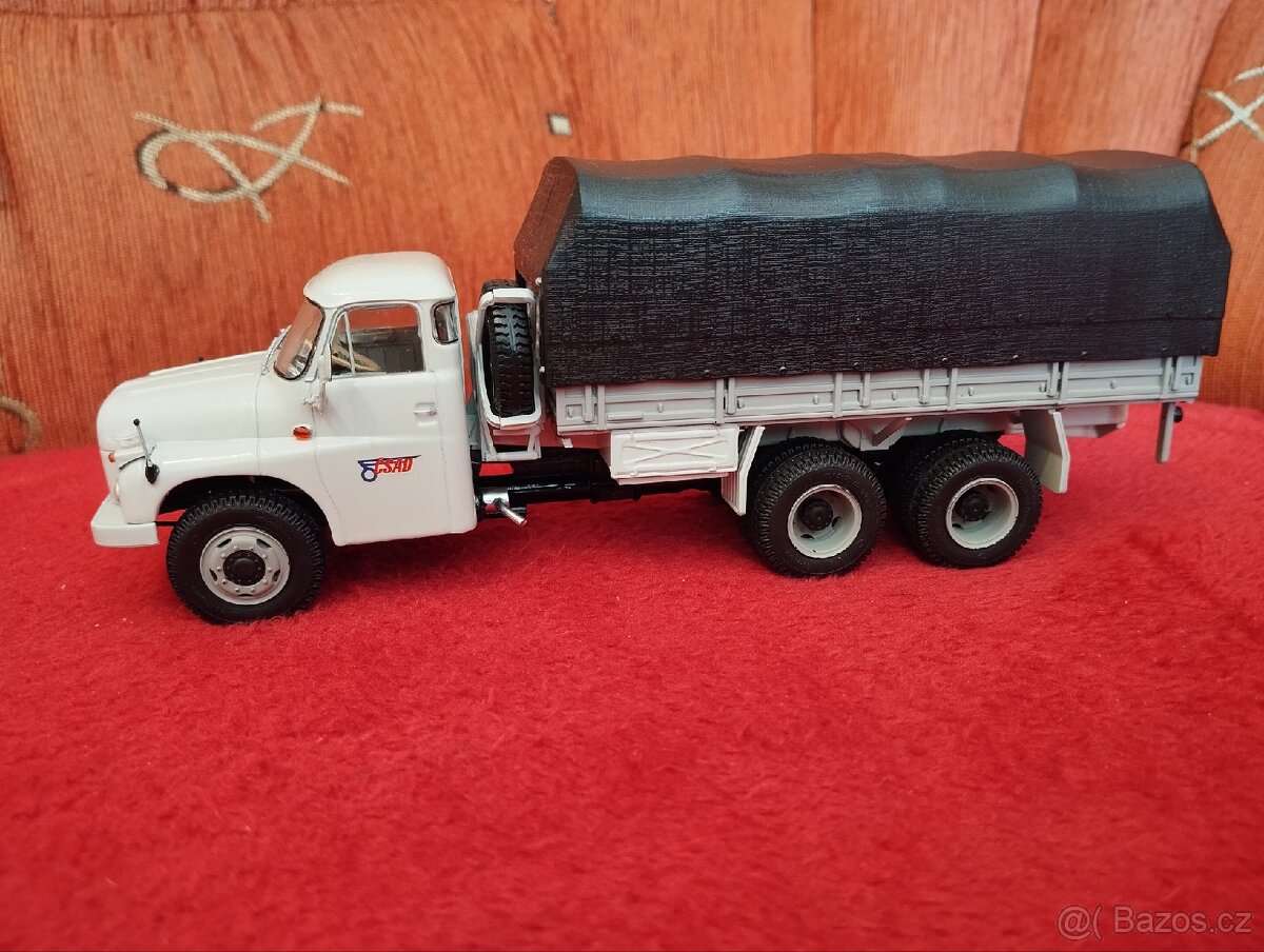 Tatra148 VNM 1:43 Modimio - 2