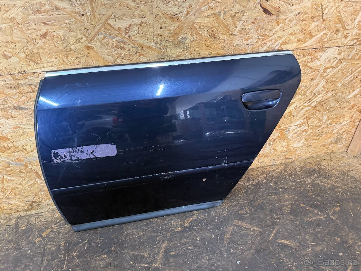 ZADNÍ LEVÉ DVEŘE AUDI A6 C5 AVANT - 2