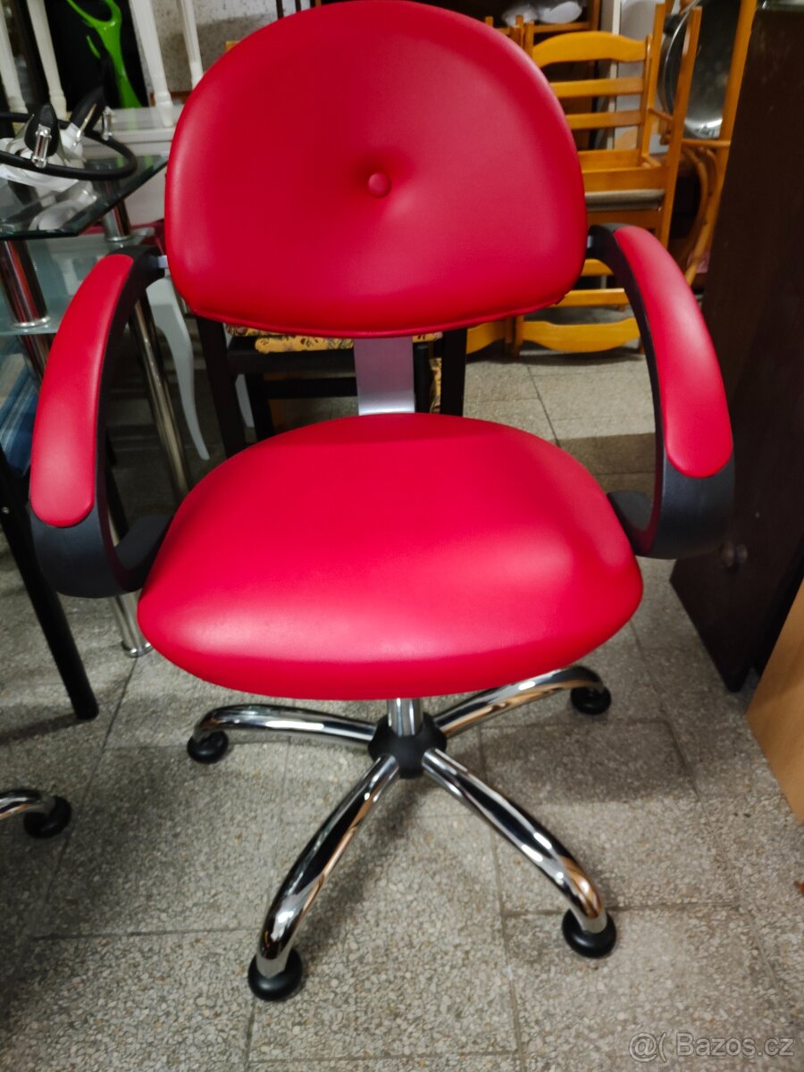 Kadeřnické - kancelářské křesla - 2