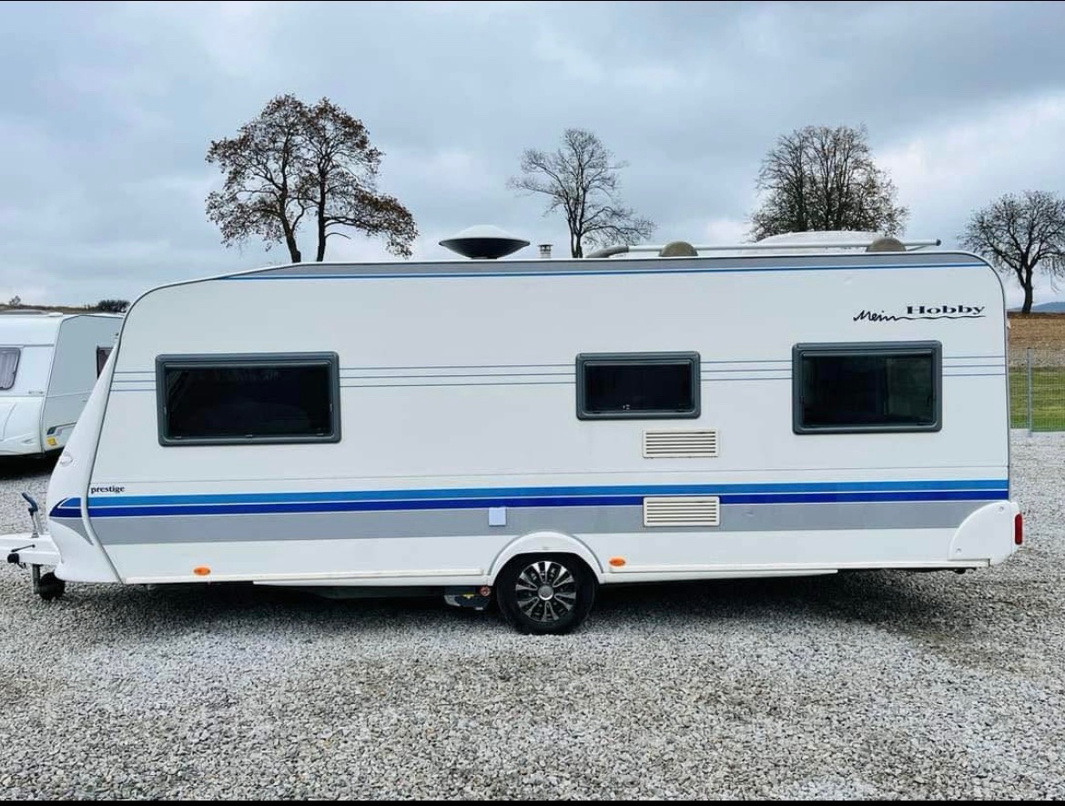 Karavan Hobby 560 - 2