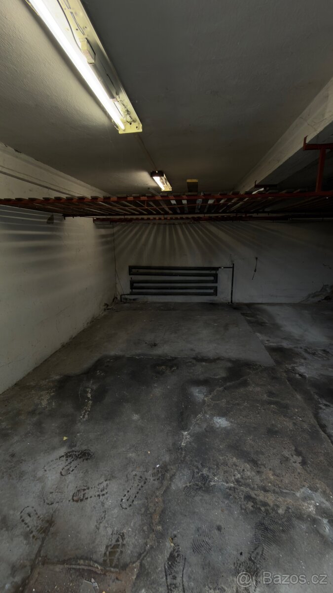 Garáž Ústí nad Orlicí - 2