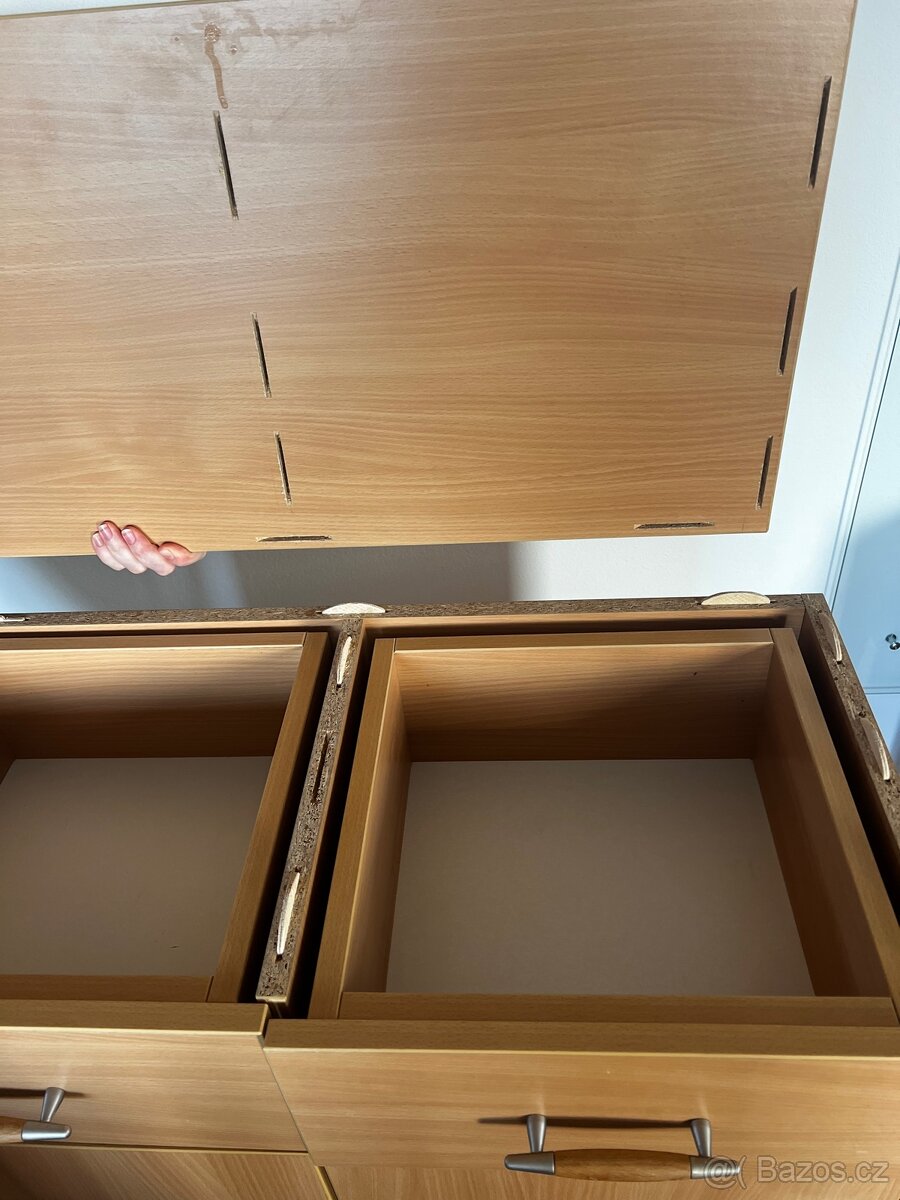 Přebalovací pult/komoda - 2