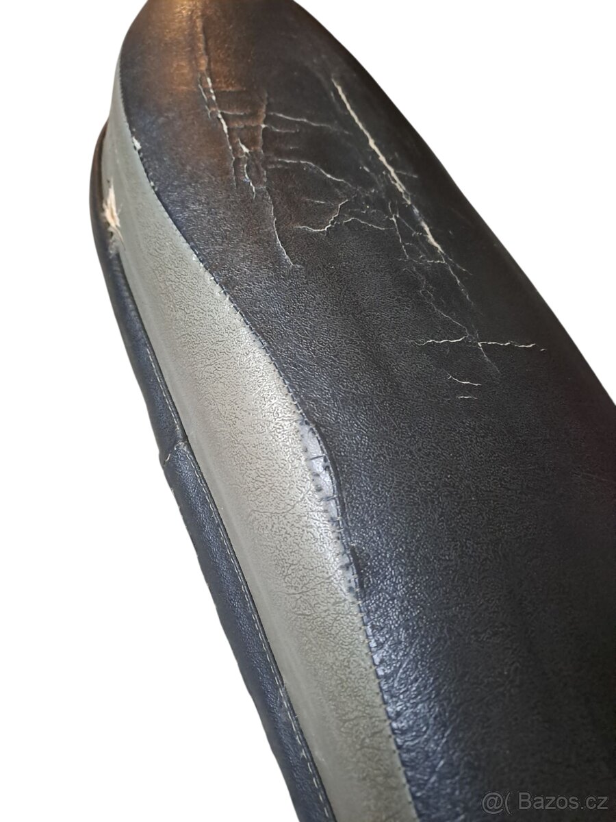 Jawa pionýr - sedlo - 2