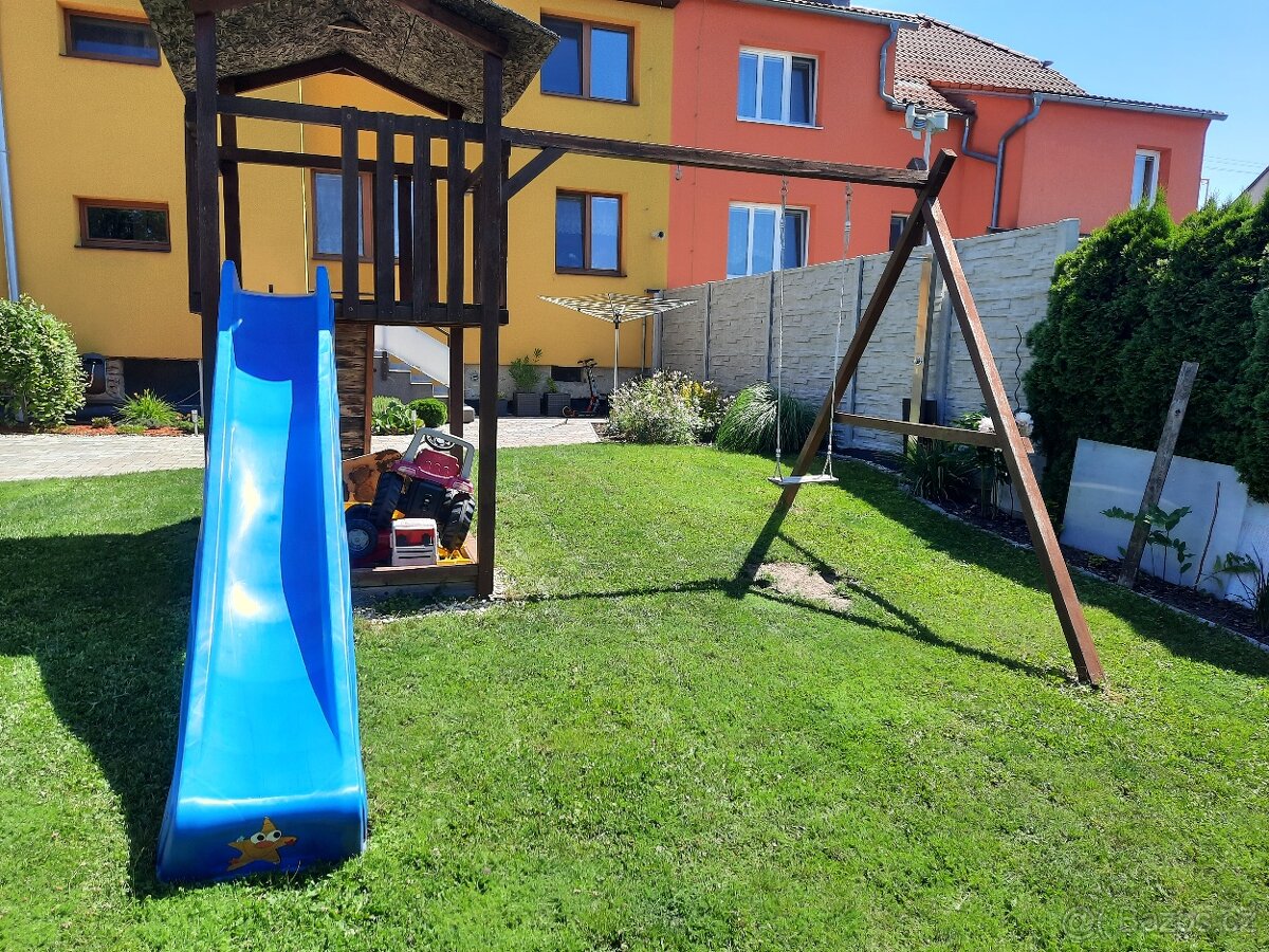 zahradní dětský domeček - 2