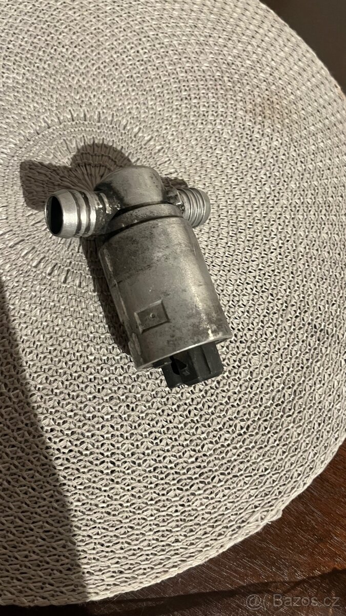 volnobežný ventil bmw e36 - 2