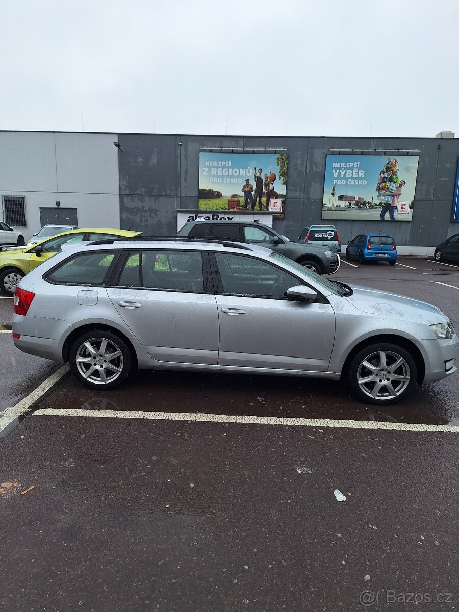 Škoda Octavia 3,1.6tdi,4x4 - 2