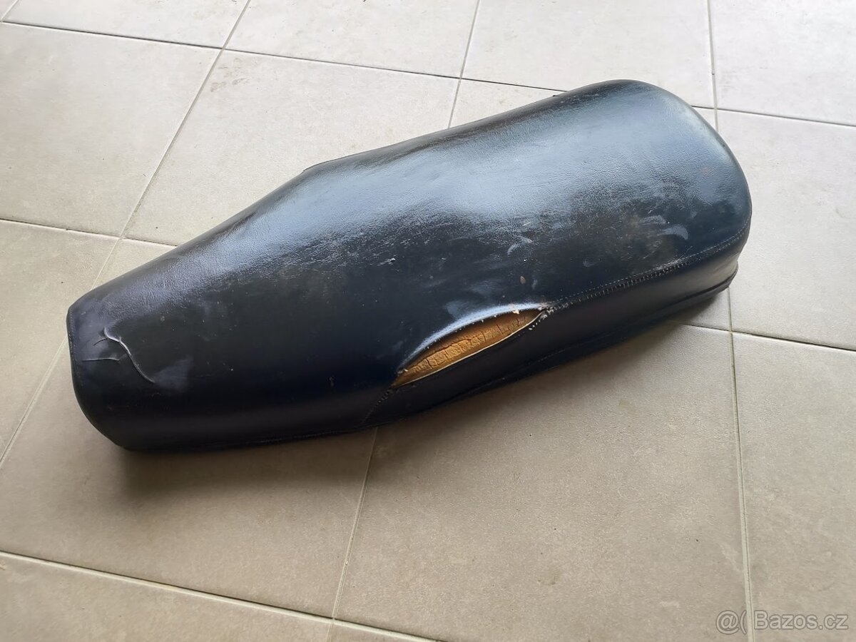 Sedlo na Mustanga - 2