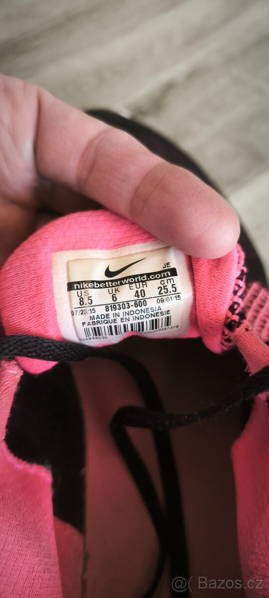 Tenisky Nike 40 - 2