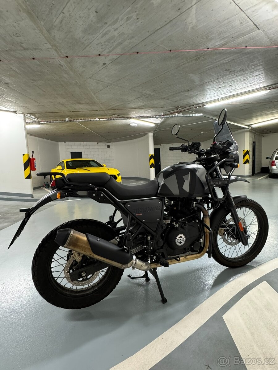 Royal Enfield Himalayan - záruka, najeto necelé 4 tis. km