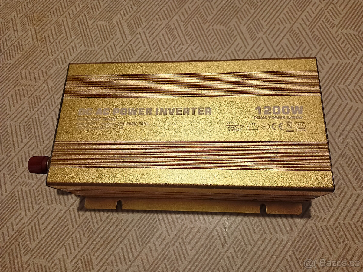 Měnič napětí Soluowill NP1200 - 2