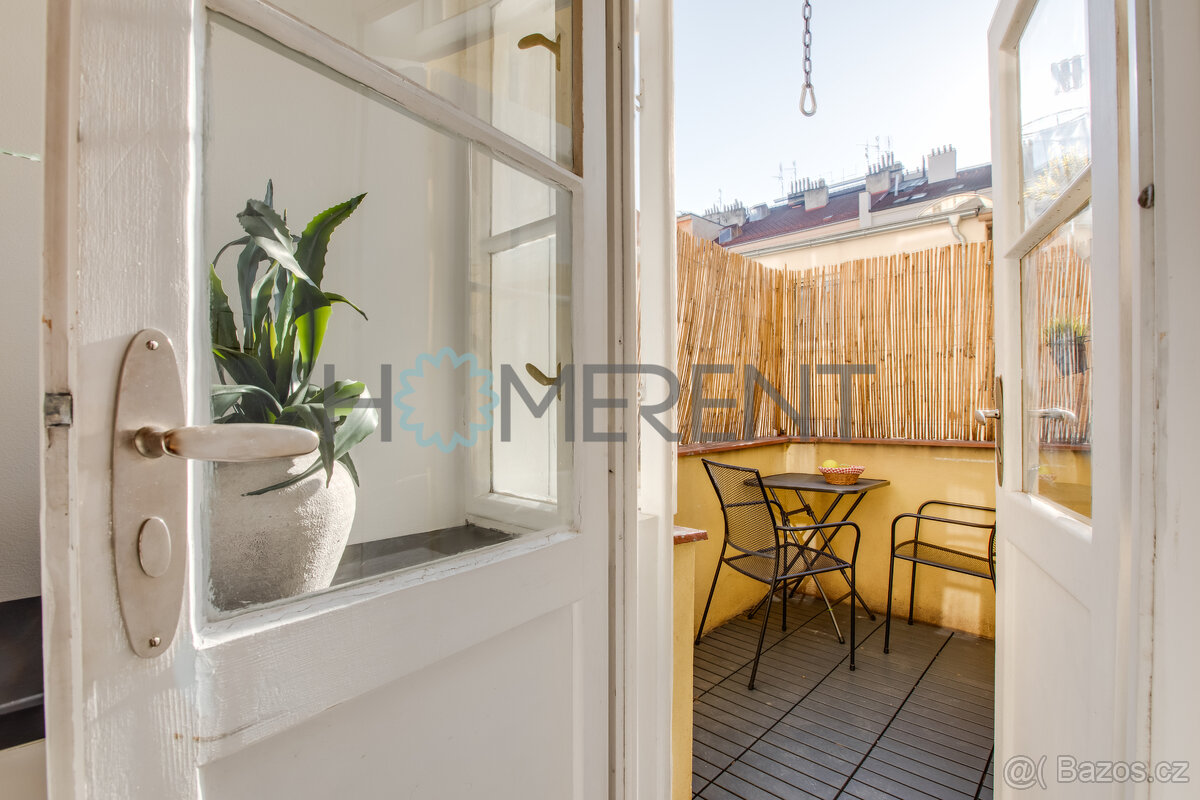 Útulné 1+kk s vyvýšeným spaním a balkónkem u Folimanky – kli - 2