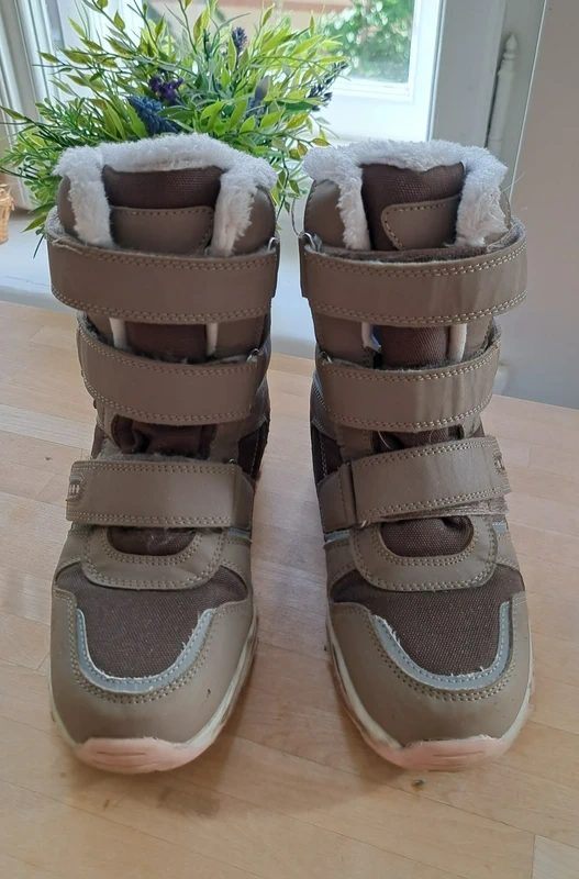 Dívčí zimní boty vel.34 Baťa - 2