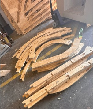 • CNC frézka 1300×2600 mm – zánovní, 200 h, včetně odsávání - 2