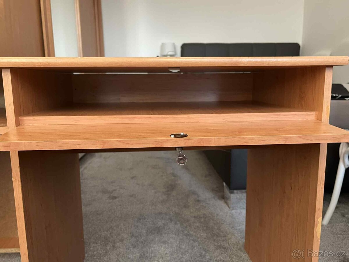 Psací stůl - 2