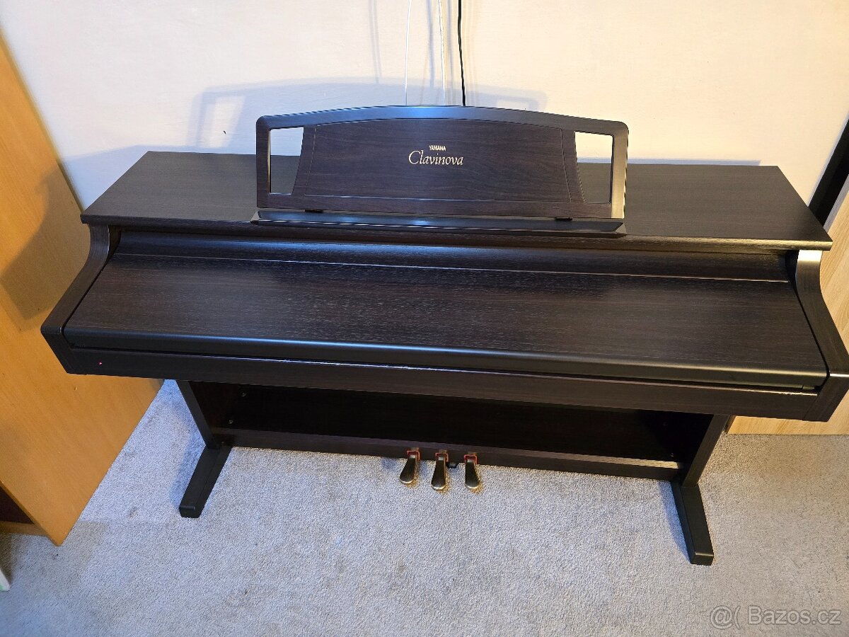 Yamaha Clavinova CLP 511 digitální piano - 2