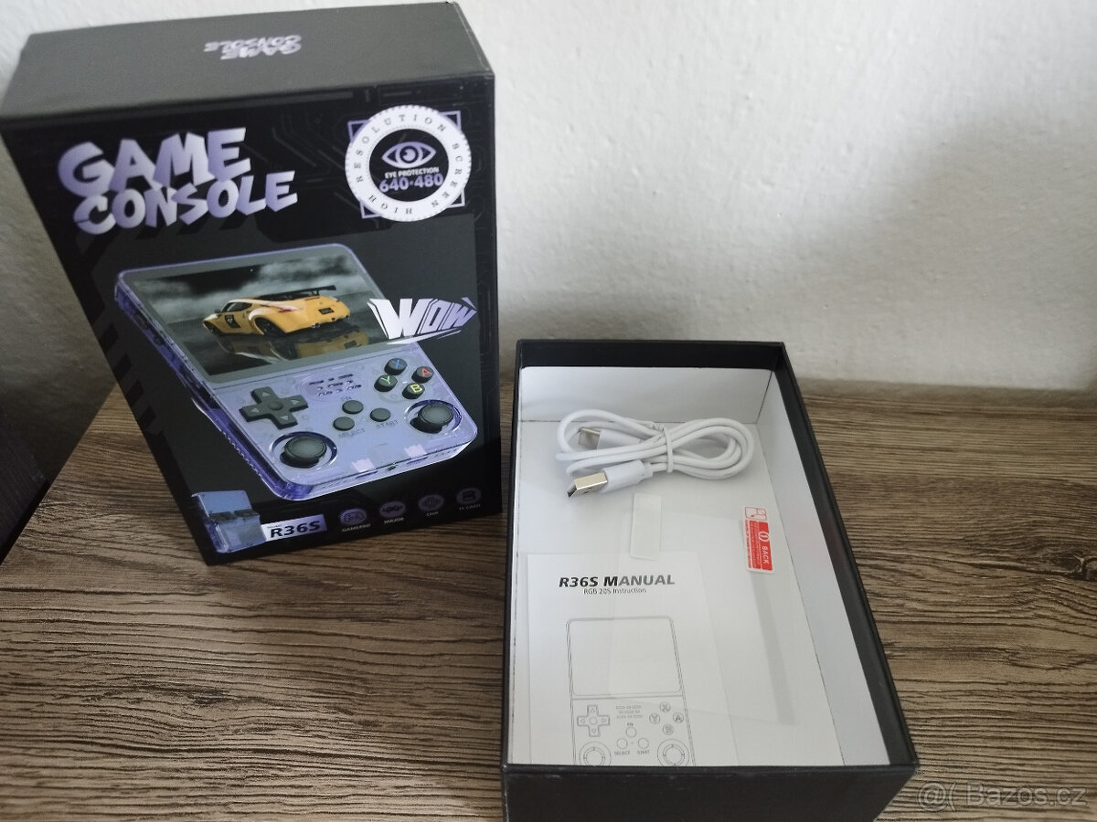 Handheld konzole R36S (verze ArkOS 2.0) +21000 her mix barev - 2
