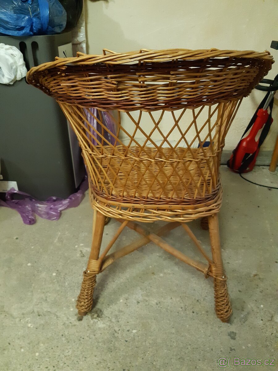 Ratanové kreslo - 2