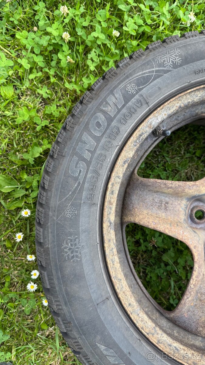 Zimní kola 225/55/R17 101V - 2