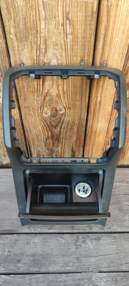 Loketka Superb 3 - 2