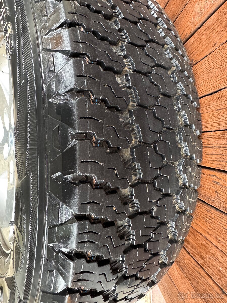 Alu kola včetně pneu Jeep - 2
