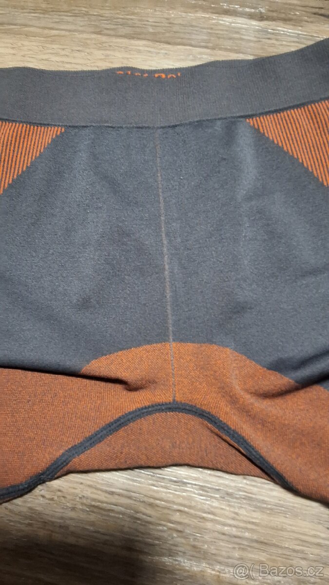 Chlapecké termo kalhoty vel.122/128 - 2